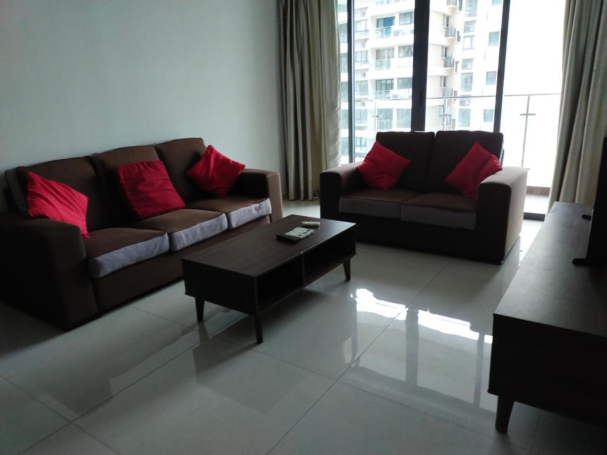 Rainbow Homestay Johor Bahru Exterior photo